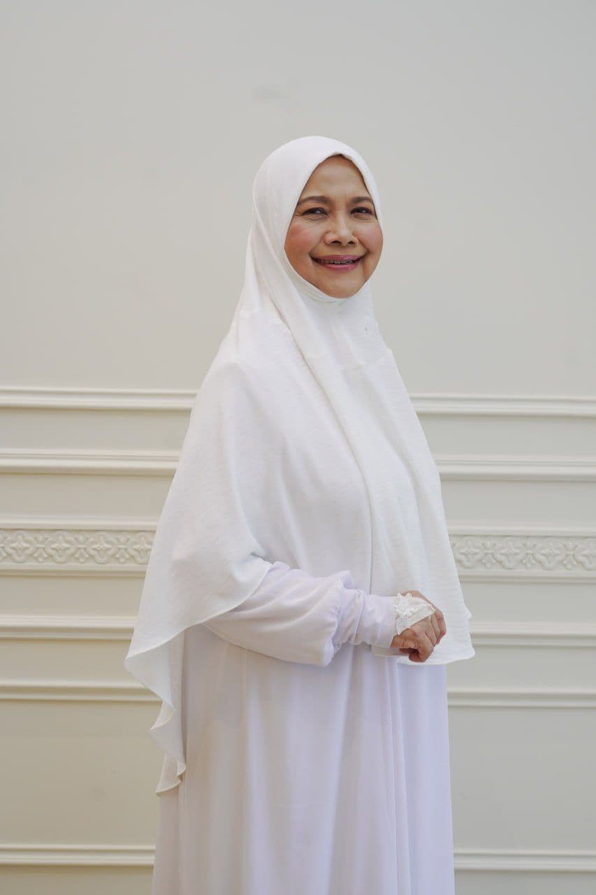 Prof Muhaya