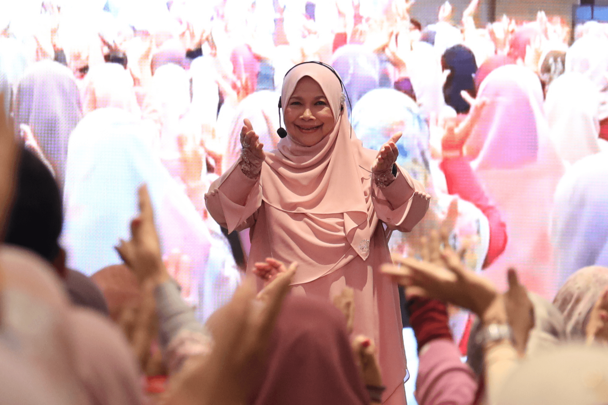 Wanita Rasa Dicintai   Summit 2026
